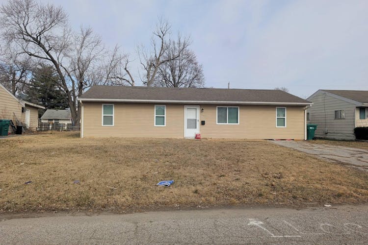 1607 Andrews Dr Cahokia, IL 62206, Saint Clair County