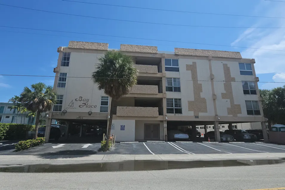2420 Diana Dr Hallandale Beach, FL 33009, Broward County