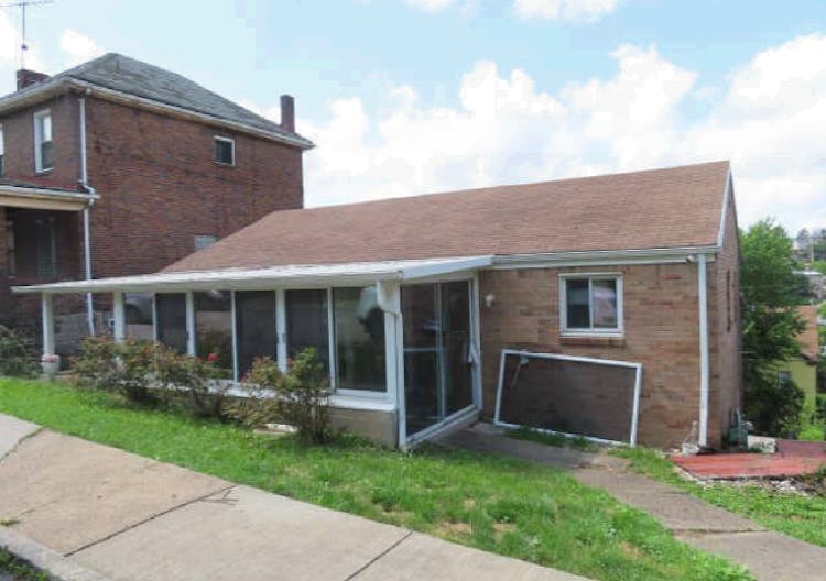 1420 Barr Ave Pittsburgh, PA 15205, Allegheny County