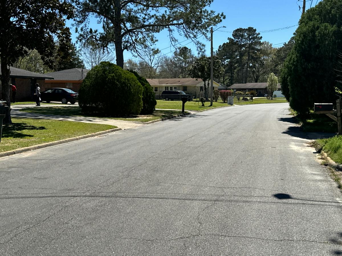 Meharis Cir, Dothan, AL 36303