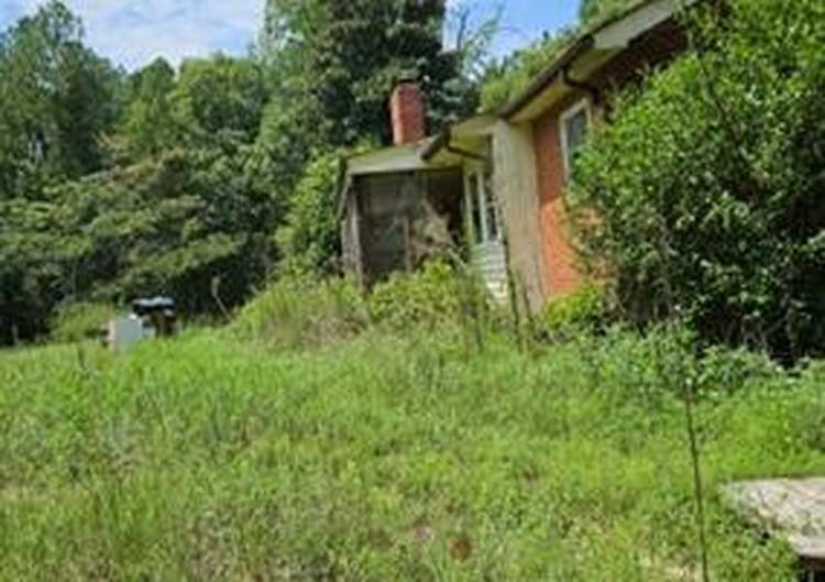 200 Fry Rd Eagle Springs, NC 27242, Moore County