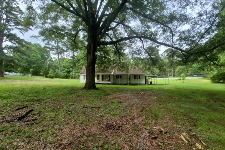 2418 Highway 35 Benton, AR 72015, Saline County