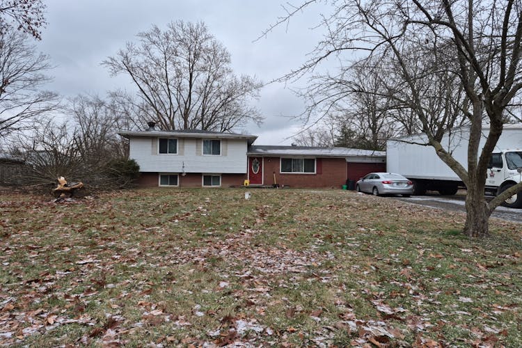 1225 Hathaway Dr Indianapolis, IN 46229, Marion County