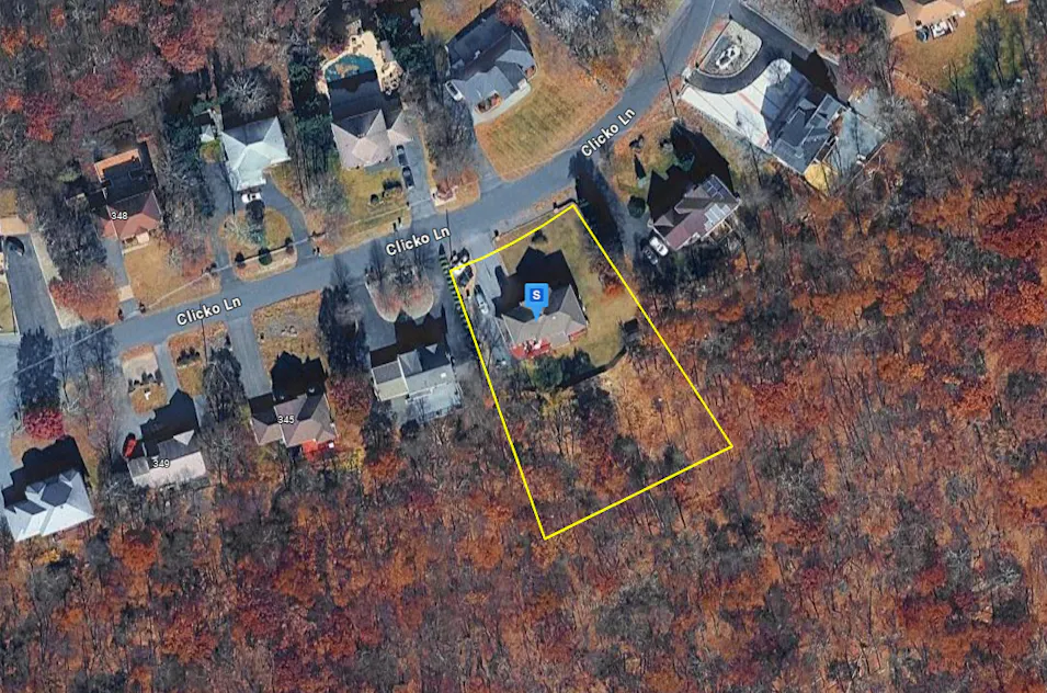 337 Clicko Ln Aka 324 Clicko Lane East Stroudsburg, PA 18301, Monroe County