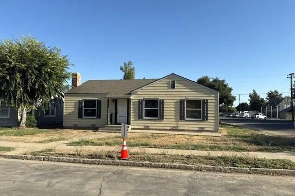 397 Hoover St Coalinga, CA 93210, Fresno County