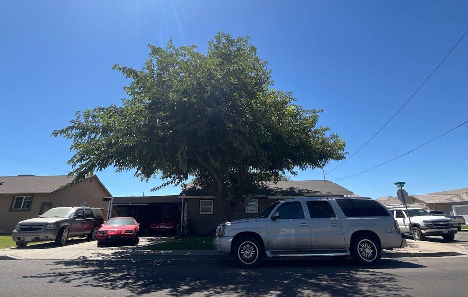 1008 F St Livingston, CA 95334, Merced County