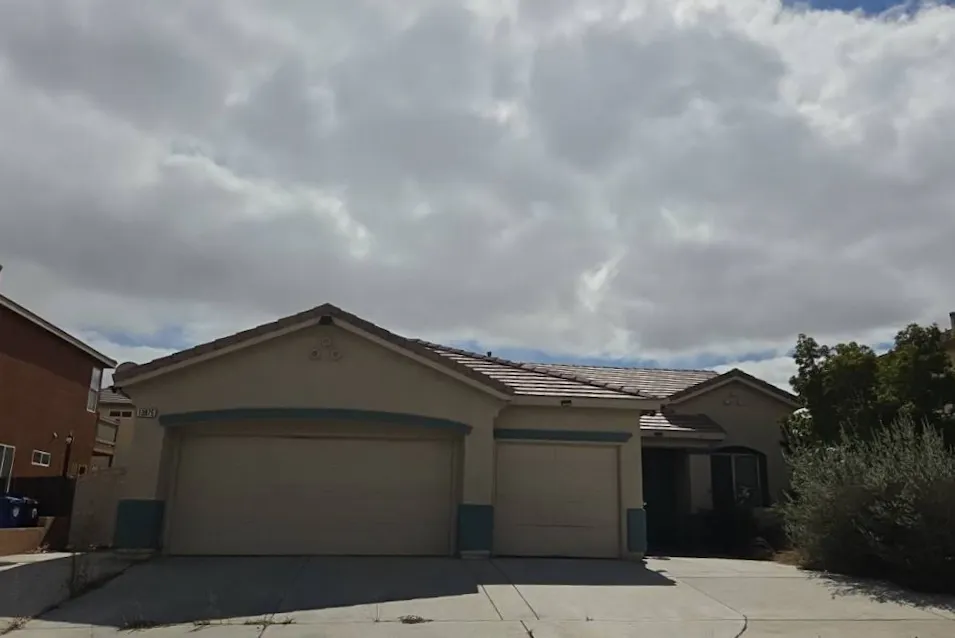 13875 Finch Way Victorville, CA 92394-7624, San Bernardino County
