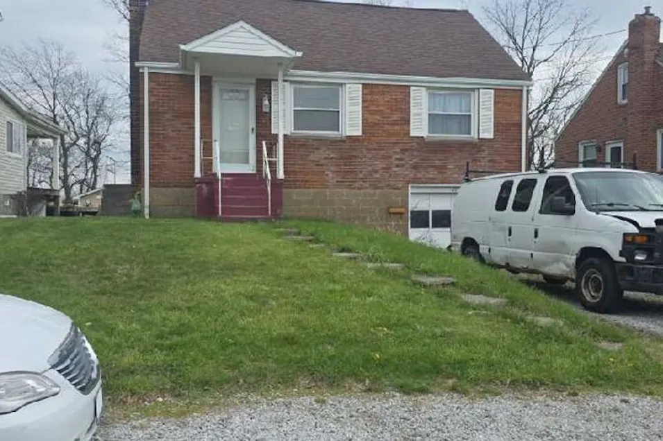 616 Overhill Dr North Versailles, PA 15137, Allegheny County