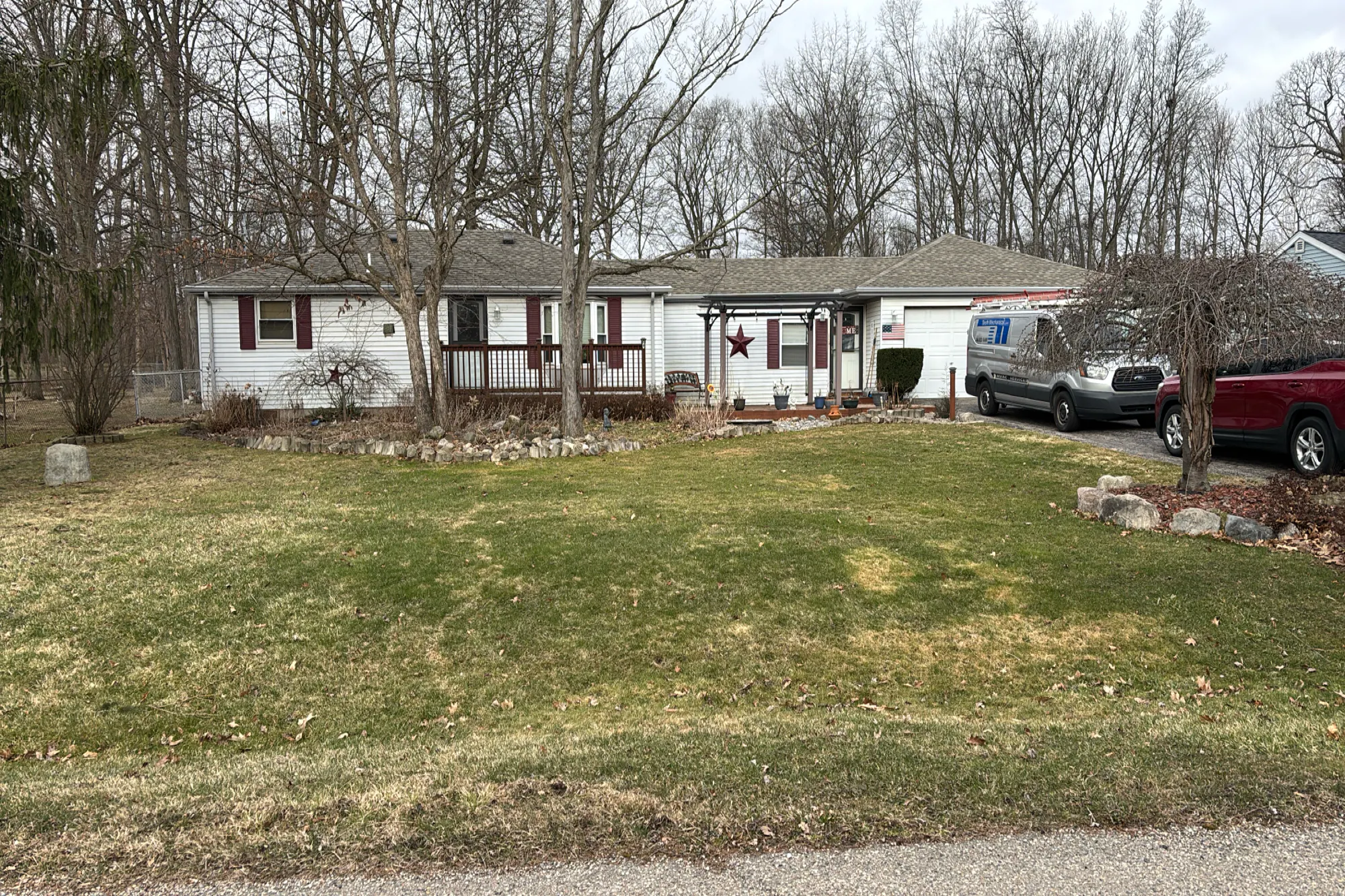 Lawrence St, Grand Blanc, MI 48439