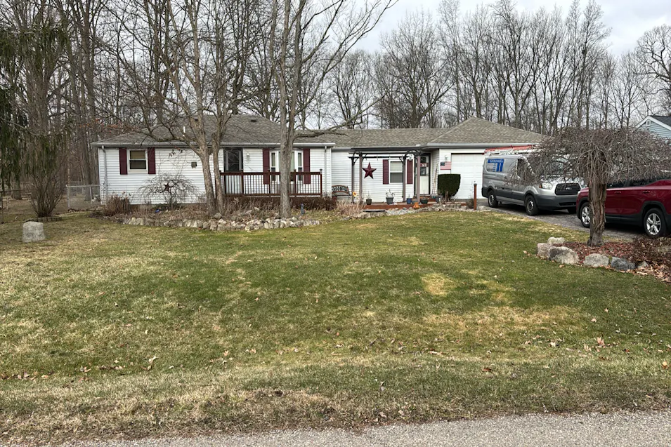 7314 Lawrence St Grand Blanc, MI 48439-9341, Genesee County