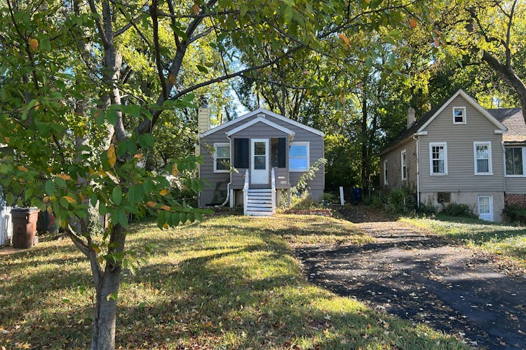 2528 Creve Coeur Drive Saint Louis, MO 63144, Saint Louis County