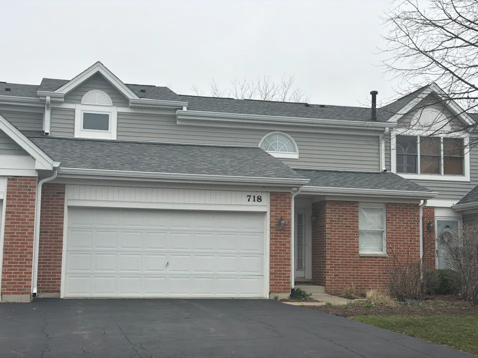 718 Daybreak Lane Carol Stream, IL 60188, Dupage County