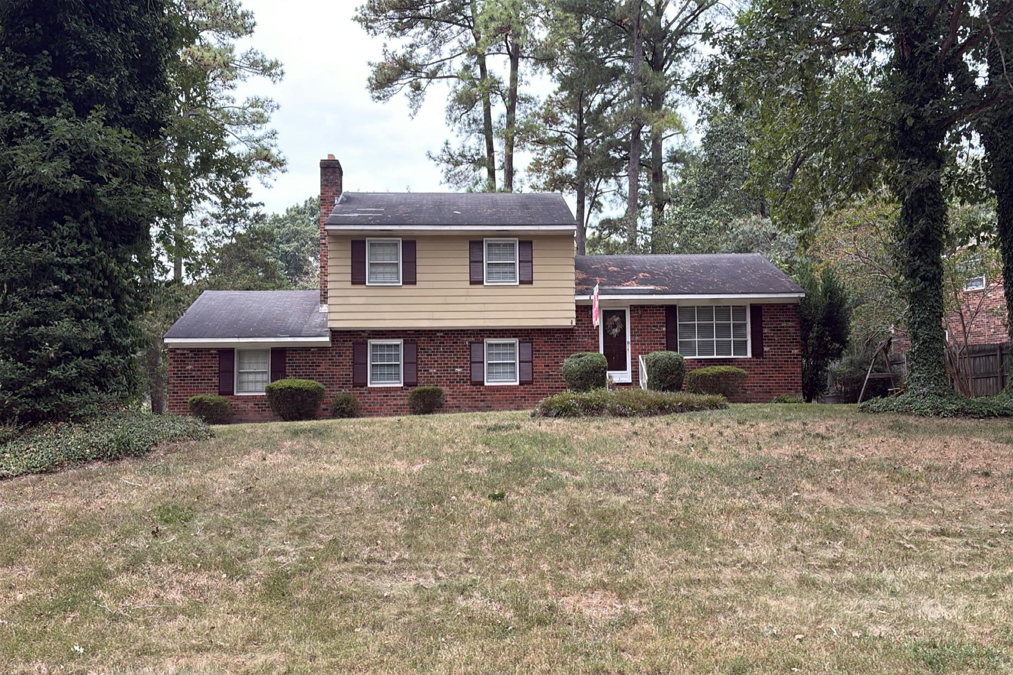 Pennway Dr, North Chesterfield, VA 23236