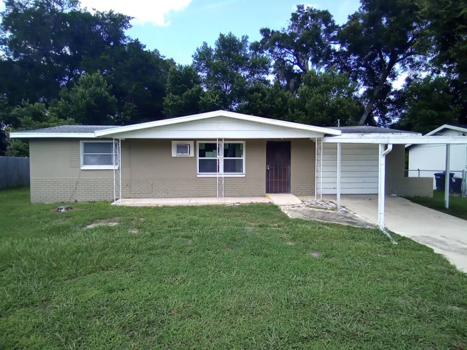 5 W Lemon St Beverly Hills, FL 34465, Citrus County