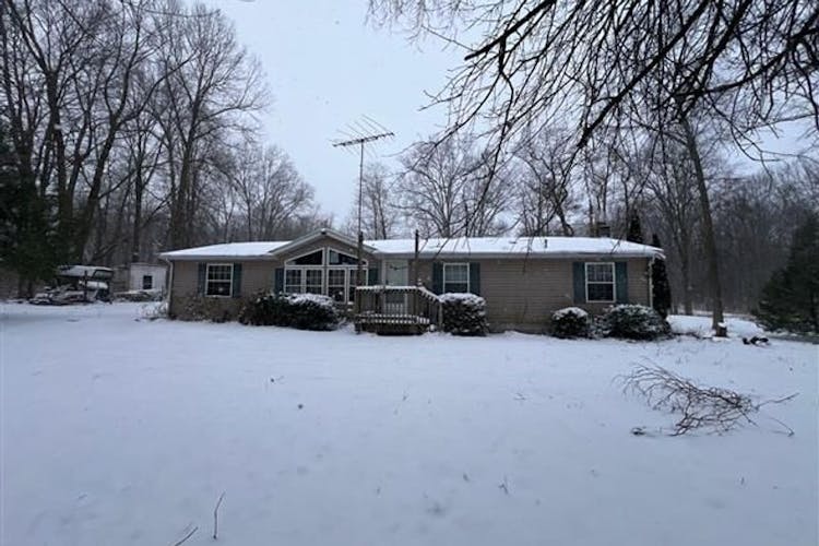 4645 State Rt 158 New Wilmington, PA 16142, Lawrence County