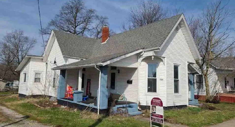 728 Main St Hope, IN 47246, Bartholomew County