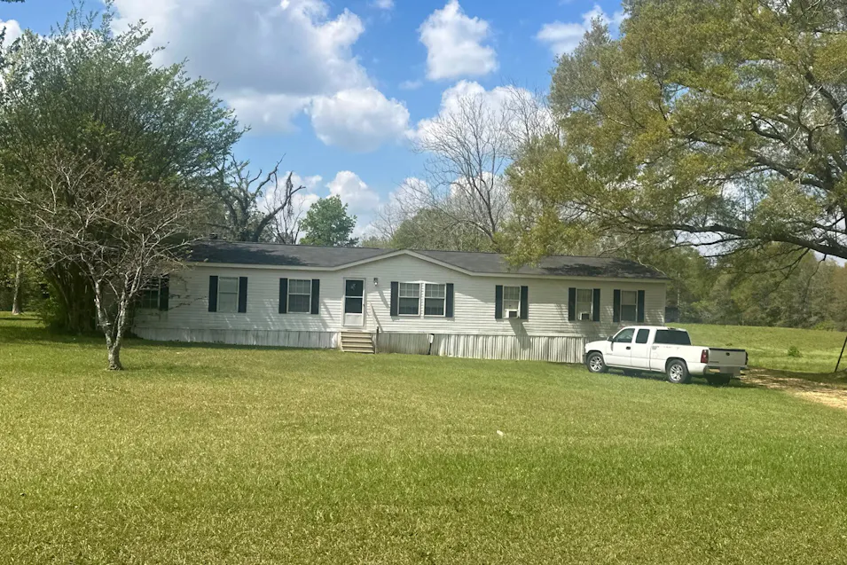 1151 Cole Thomas Road McComb, MS 39648, Pike County