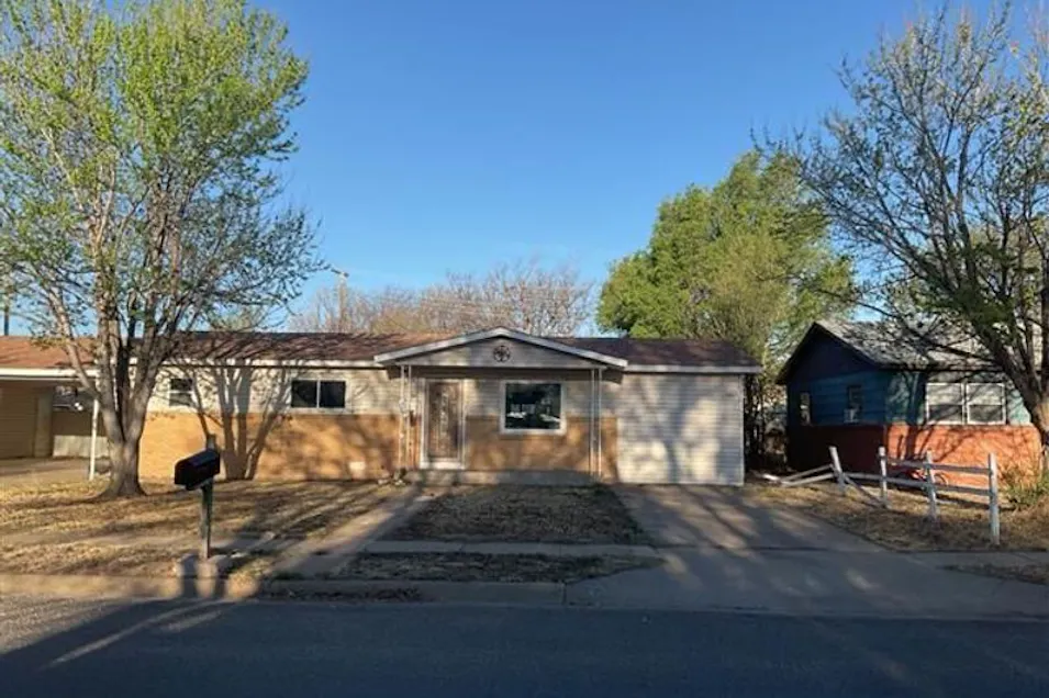 712 Cotter Dr Spearman, TX 79081, Hansford County