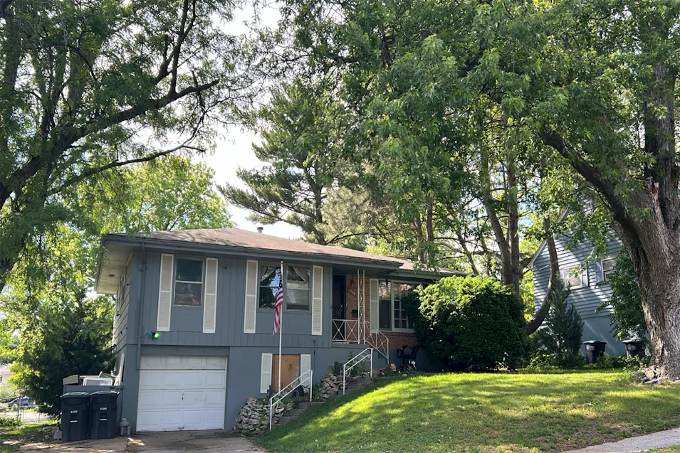 1508 N 94th St Omaha, NE 68114, Douglas County