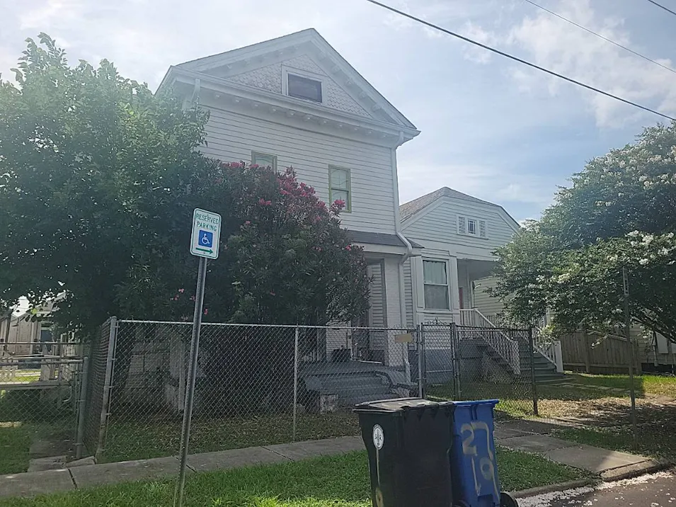 2715 Marengo St New Orleans, LA 70115, Orleans County