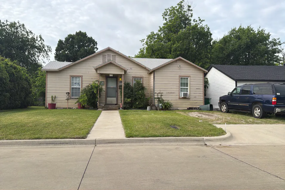 4320 Joy Lee St Haltom City, TX 76117, Tarrant County