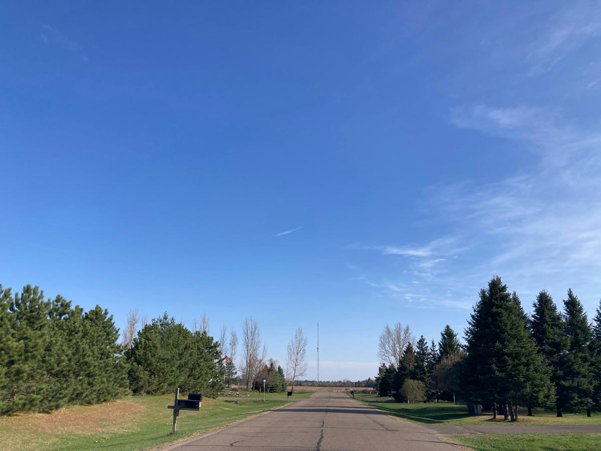 Grizzly Ln, North Branch, MN 55056