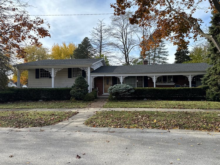 8 N. Greenwood Avenue Palatine, IL 60074, Cook County