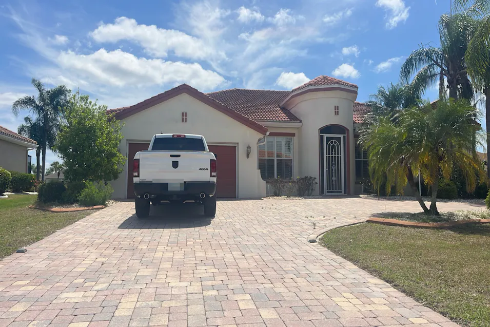 1115 Signature Dr Sun City Center, FL 33573, Hillsborough County