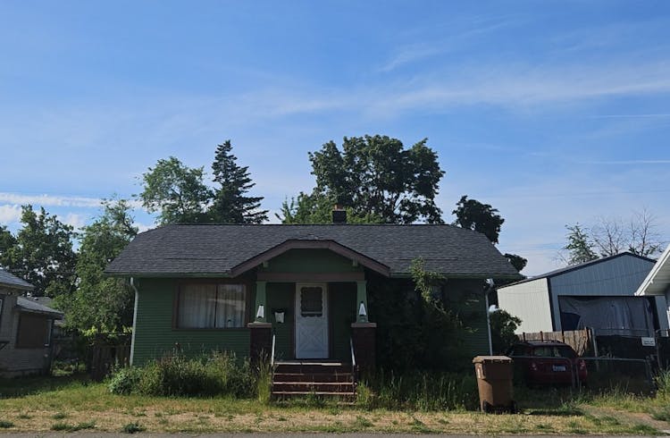 912 E Bridgeport Ave Spokane, WA 99207, Spokane County