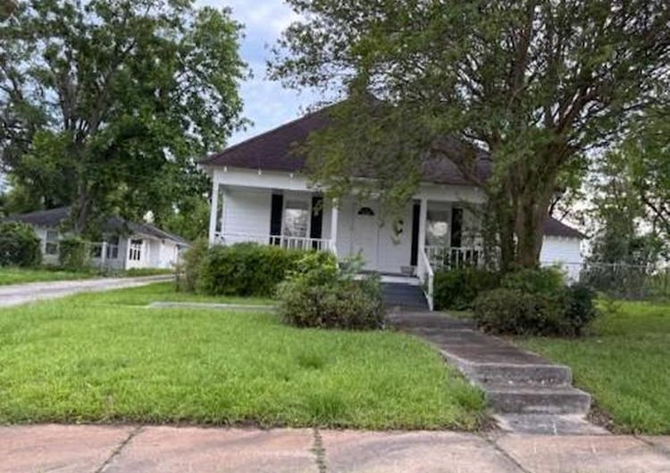 4980 W Broad St Alston, GA 30412, Montgomery County