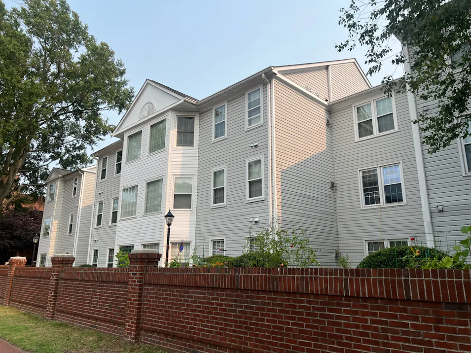 337 London Street Portsmouth, VA 23704, Portsmouth City County