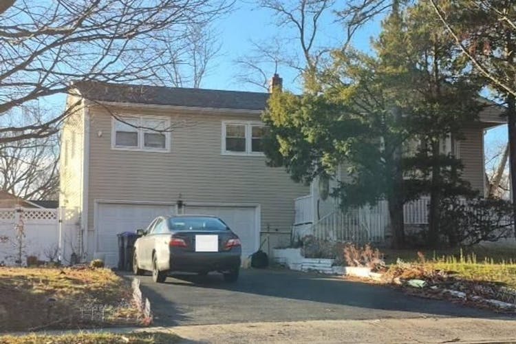 2 Frost Avenue East Brunswick, NJ 08816, Middlesex County