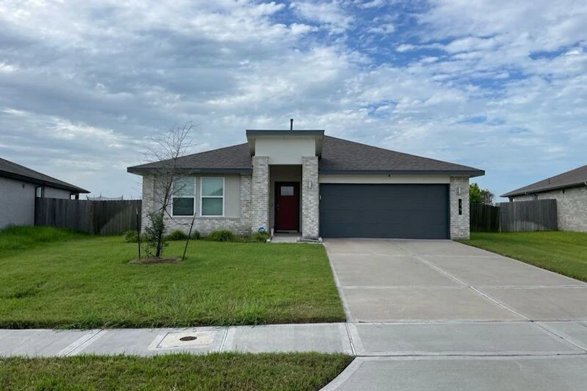 39 Desert Spring Ln