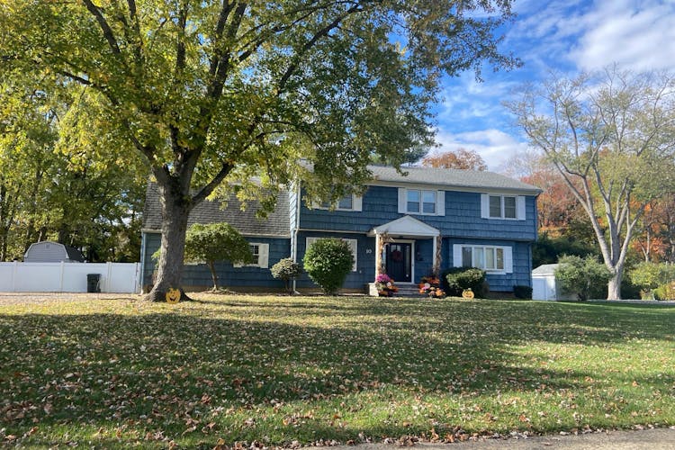 10 Coventry Dr Freehold, NJ 07728, Monmouth County