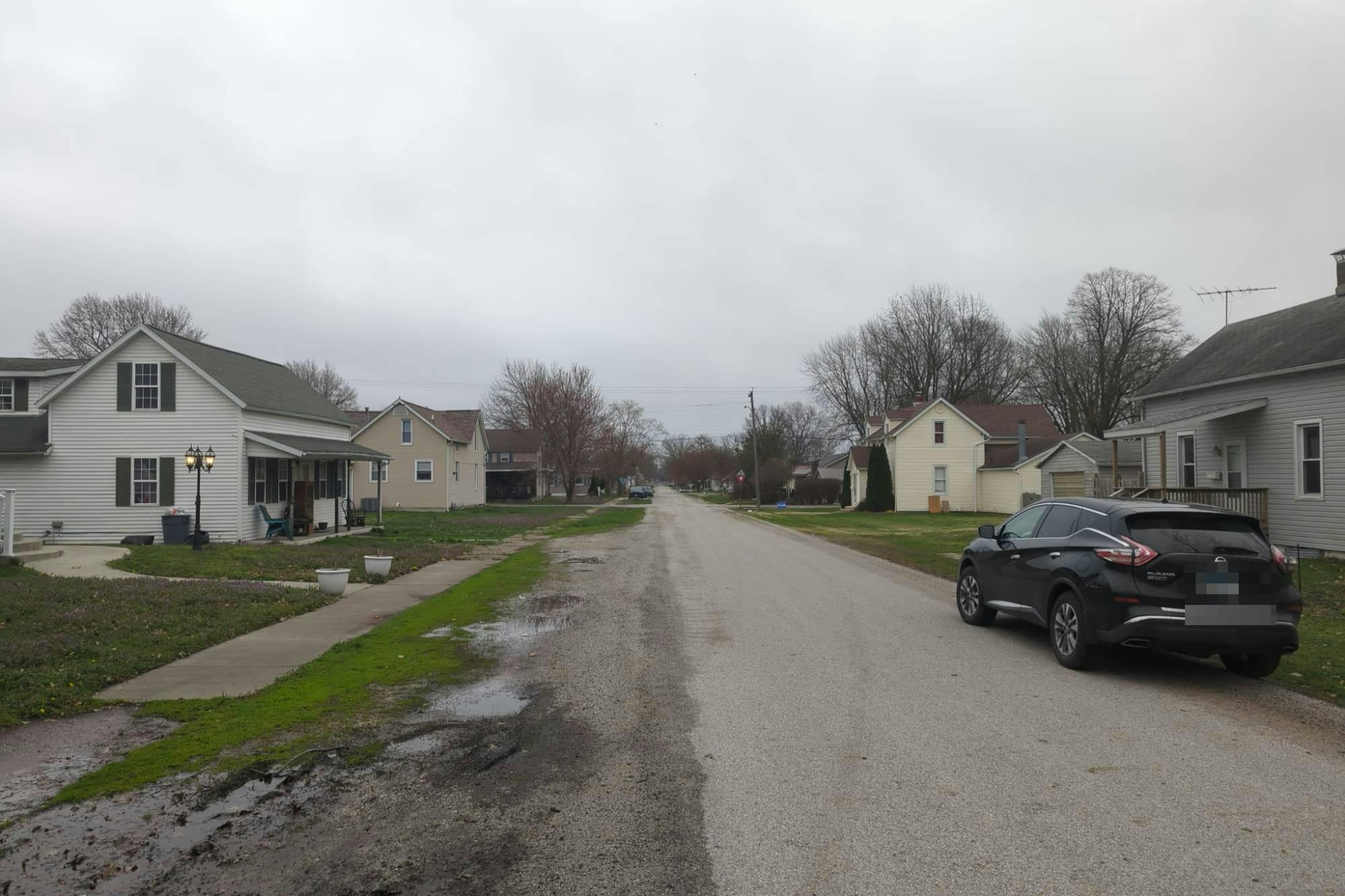 3rd South St, Mount Olive, IL 62069
