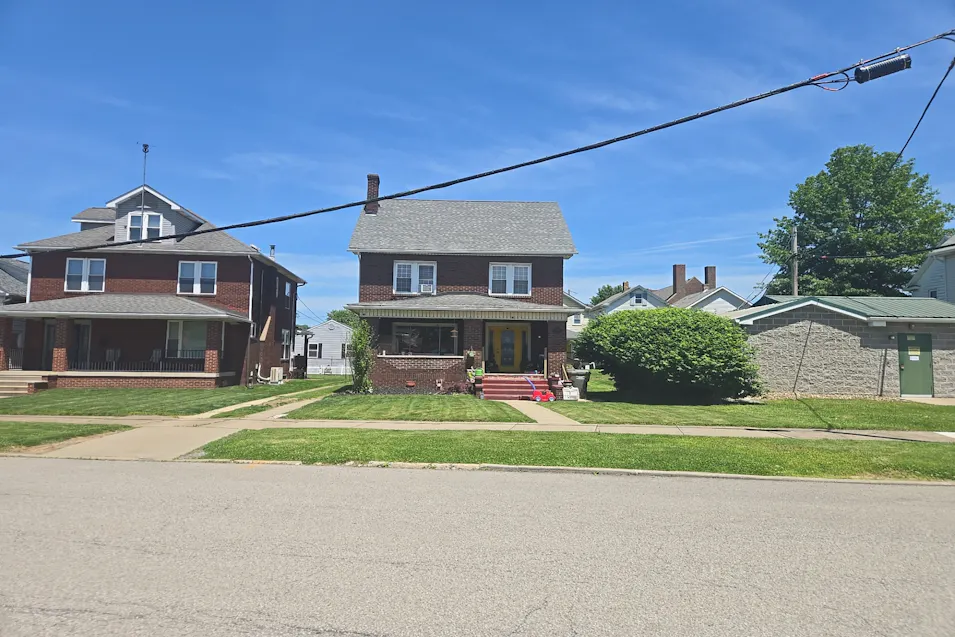 323 Read Pittsburgh Cir Ellwood City, PA 16117, Lawrence County