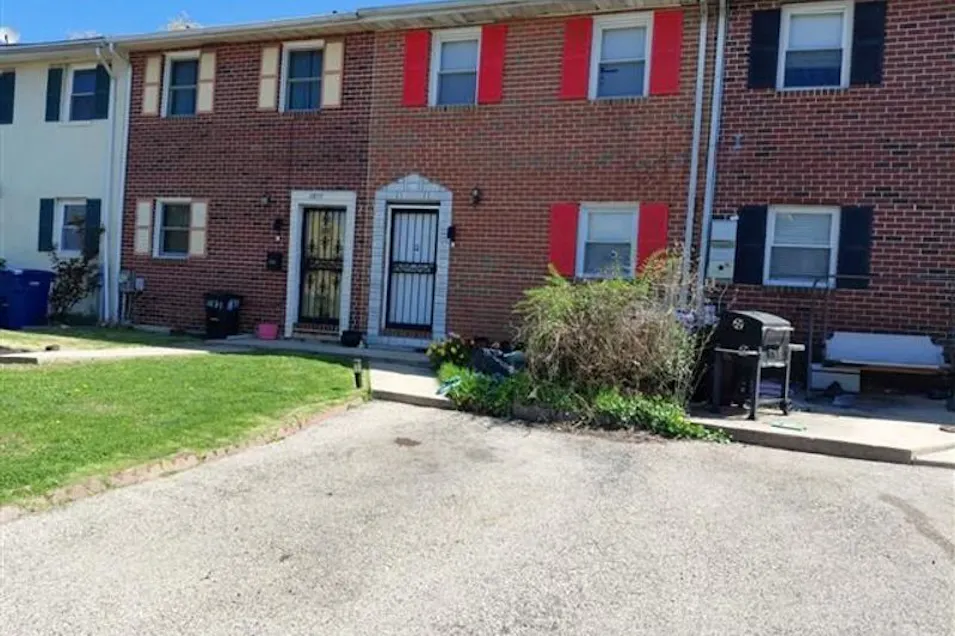 1533 Roosevelt Drive Sharon Hill, PA 19079, Delaware County