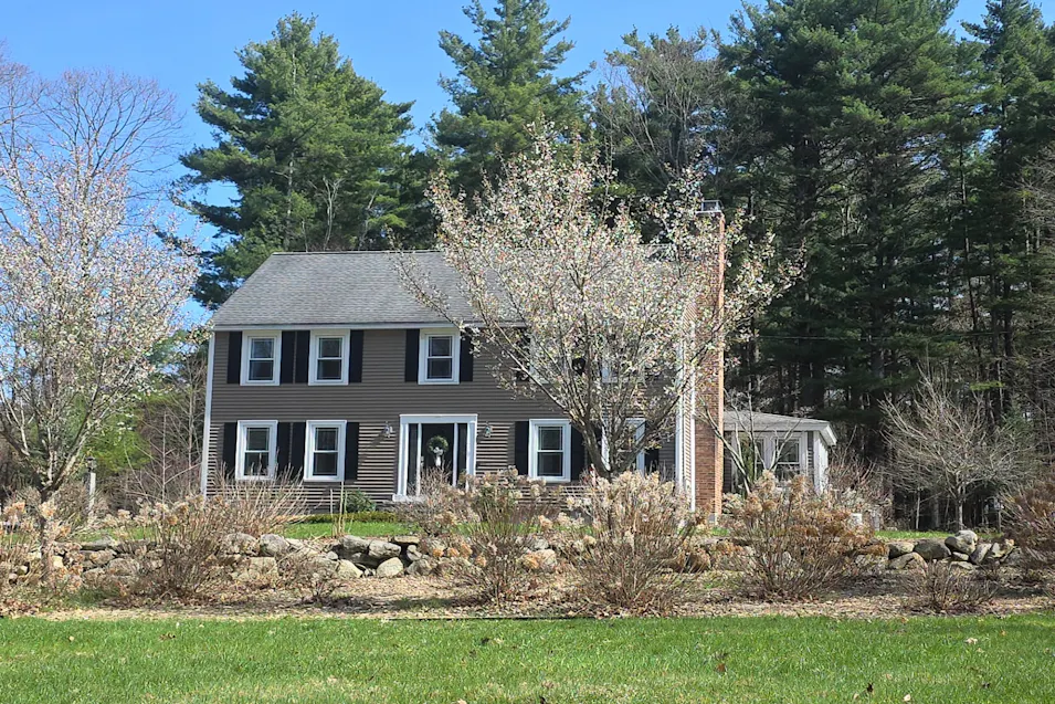 2 Fox Hollow Road Derry, NH 03038, Rockingham County