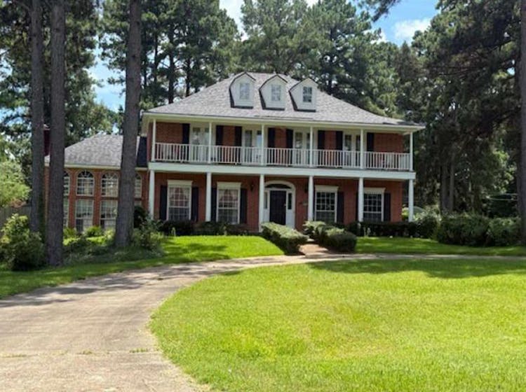 9802 Neesonwood Drive Shreveport, LA 71106, Caddo County