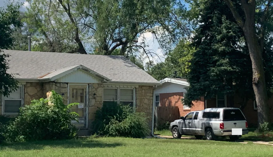 4302 S 41st Ave Omaha, NE 68107, Douglas County