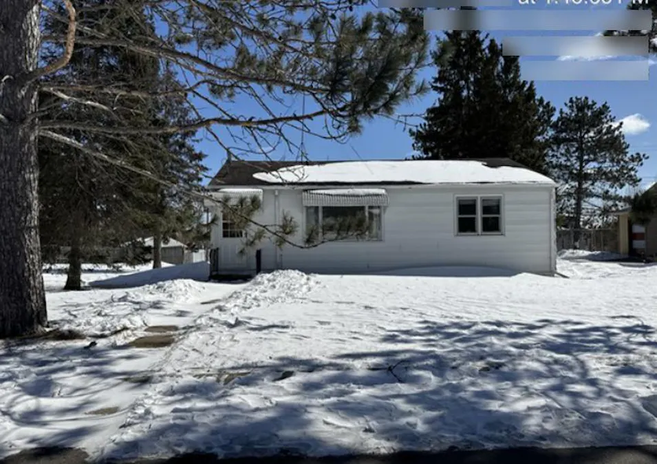 512 S Memorial Dr Buhl, MN 55713, St. Louis County