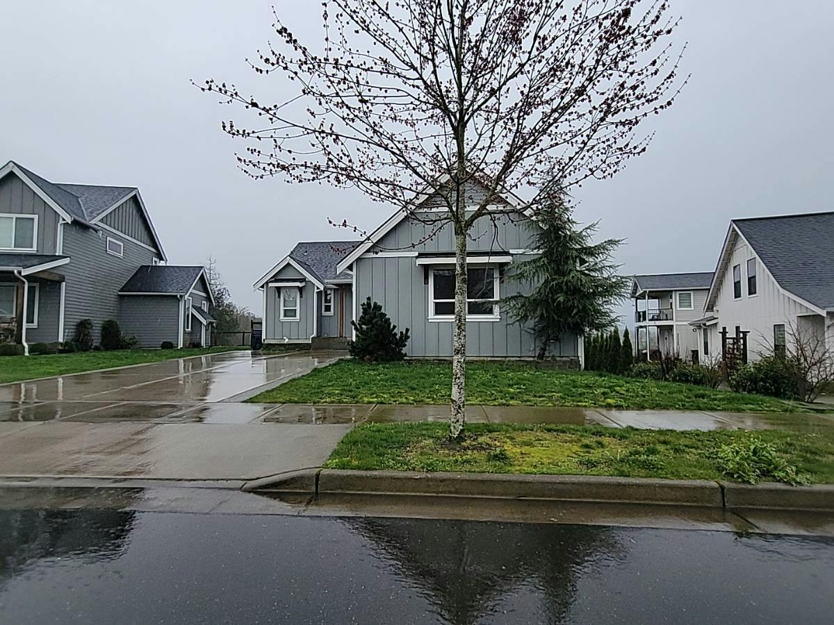 Brome St, Lynden, WA 98264