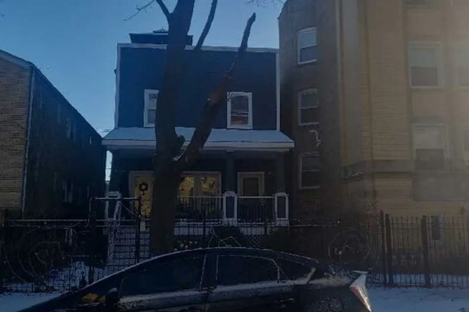 6225 N Fairfield Ave Chicago, IL 60659, Cook County