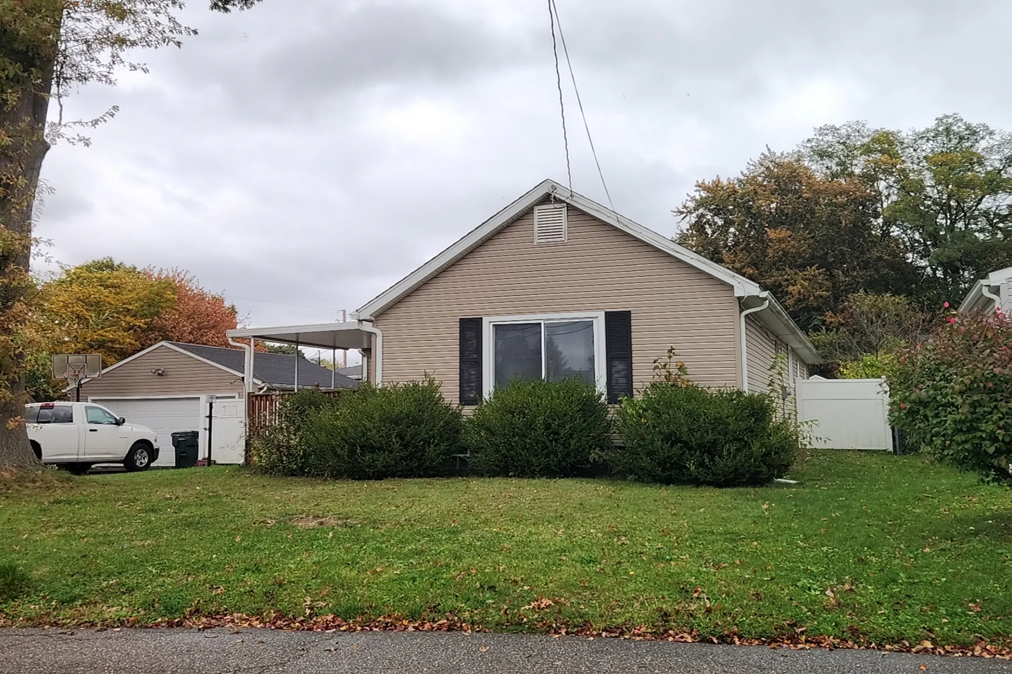 4th St, Barberton, OH 44203 #1