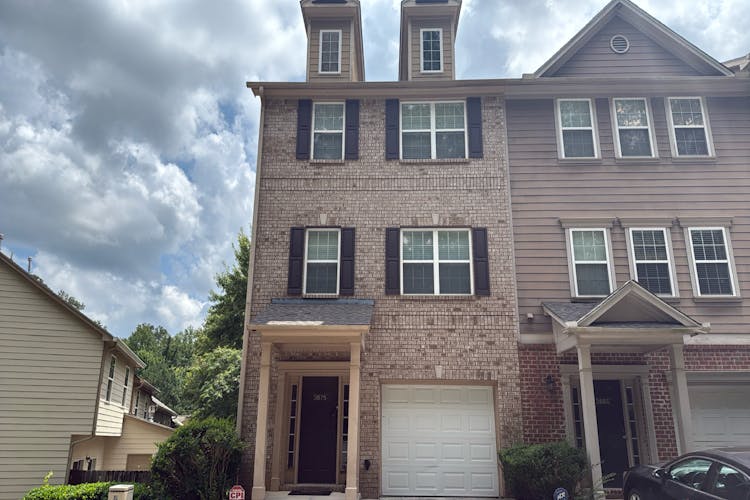 3675 Utoy Dr SW Atlanta, GA 30331, Fulton County