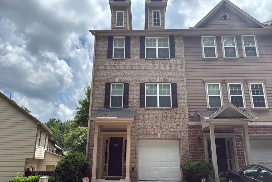 3675 Utoy Dr SW Atlanta, GA 30331, Fulton County