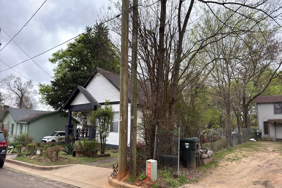 1308 N Whitten Avenue Tyler, TX 75702, Smith County