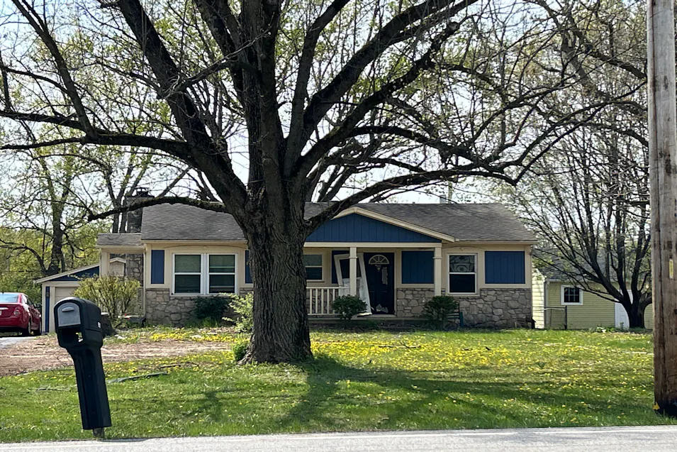 511 W Southport Rd Indianapolis, IN 46217, Marion County