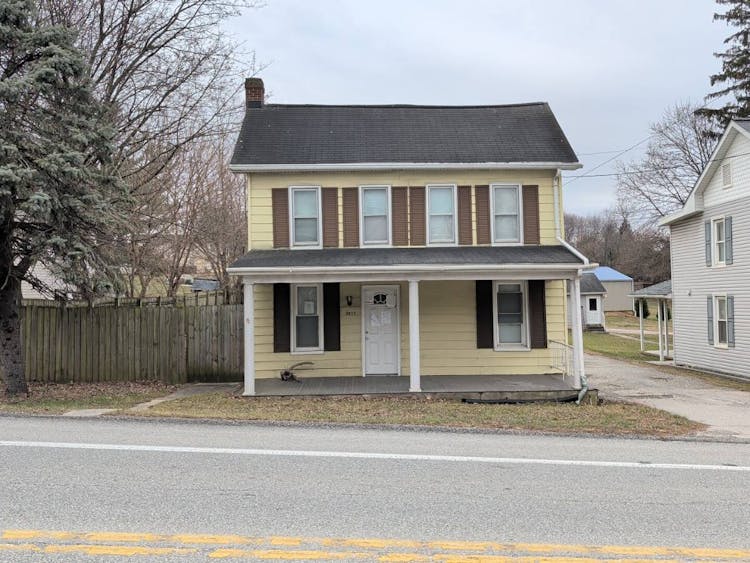 2837 Baltimore Pike Hanover, PA 17331, York County