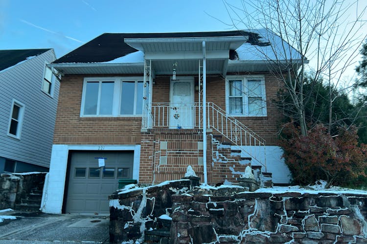 221 Frazier Street Johnstown, PA 15906, Cambria County